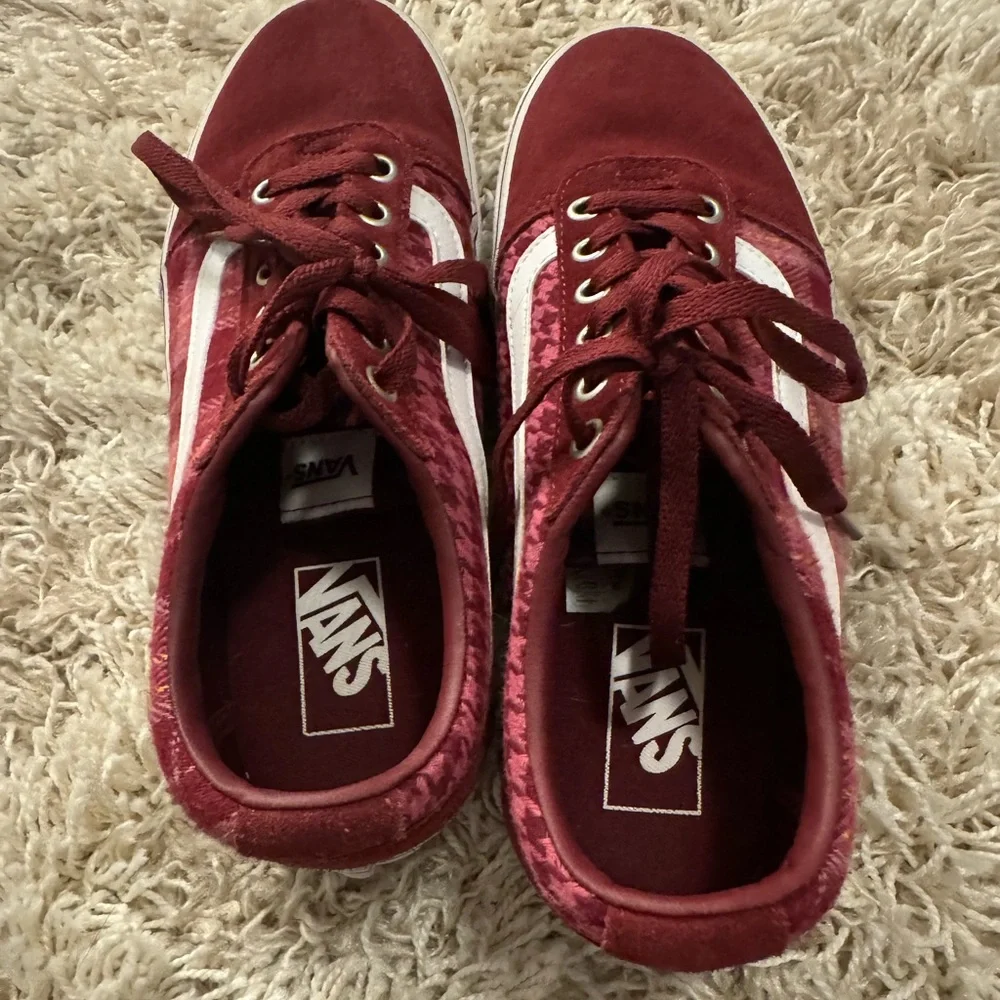 VANS - Picture 11 of 12